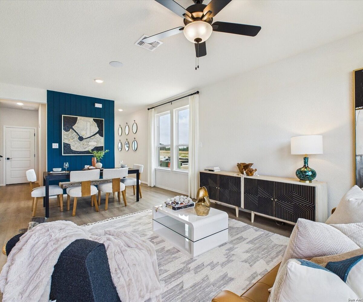 Meadows at Oak Creek new home listing photos.
