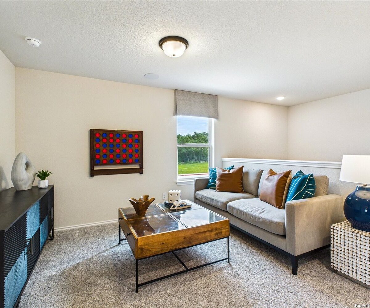 Meadows at Oak Creek new home listing photos.
