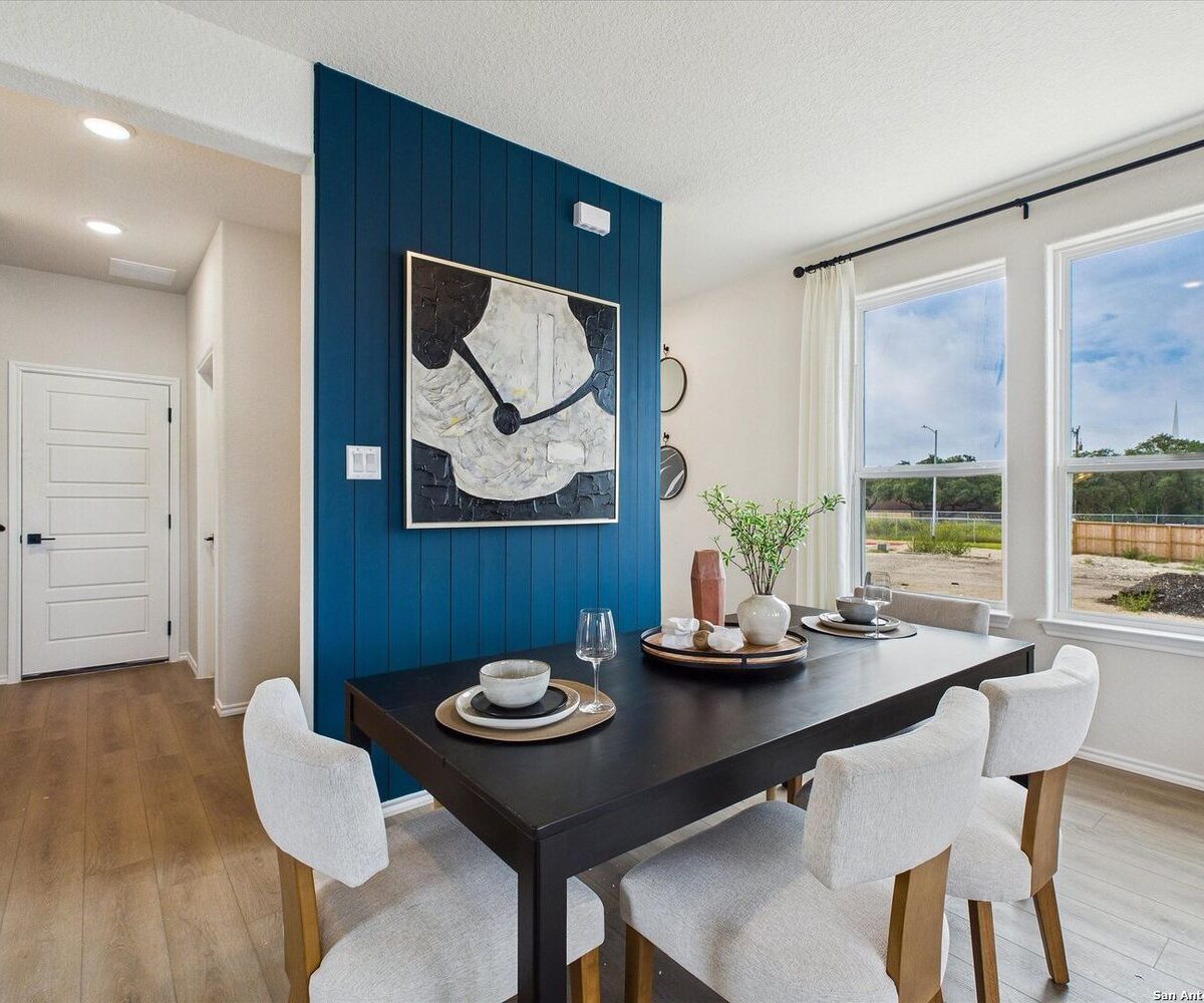 Meadows at Oak Creek new home listing photos.